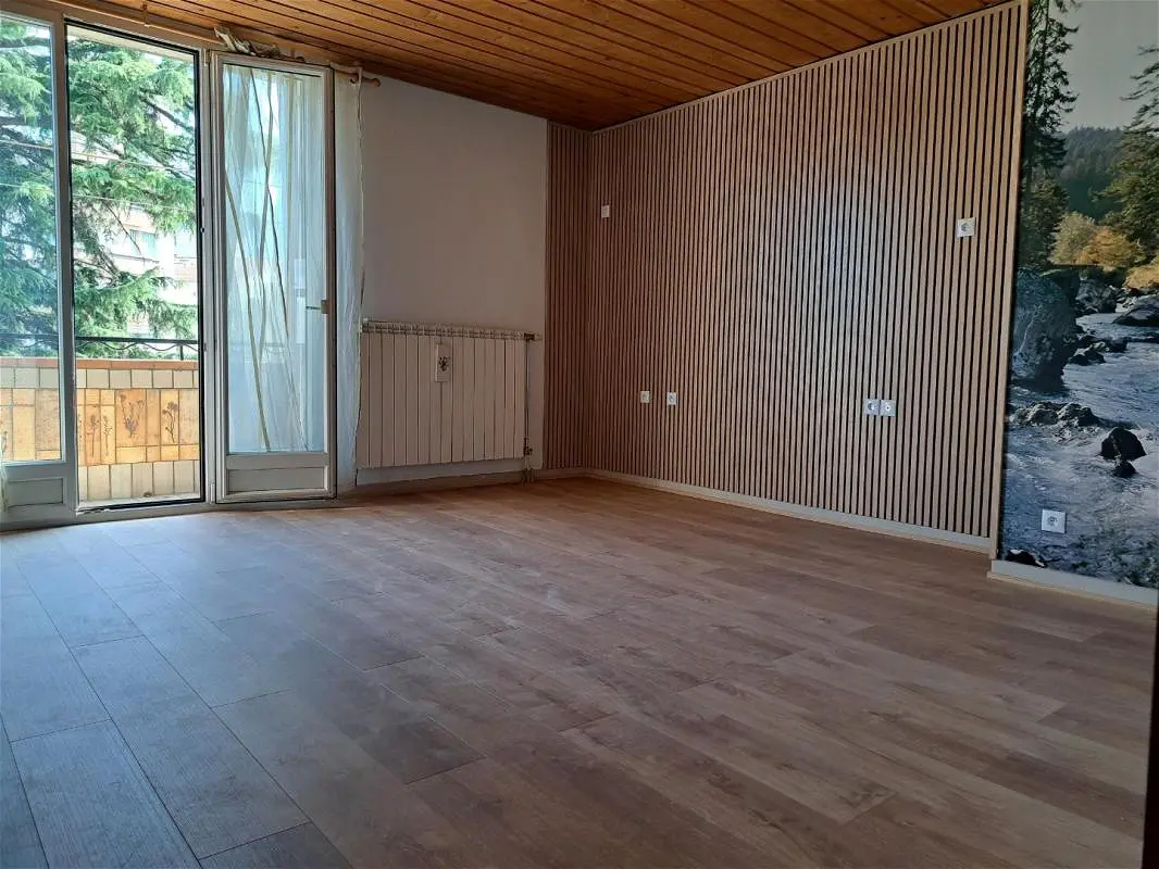 Appartement Avenue Aristide Briand à Fontaine