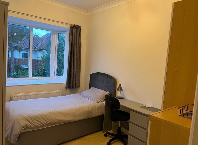 Room Talbot Road in Bournemouth