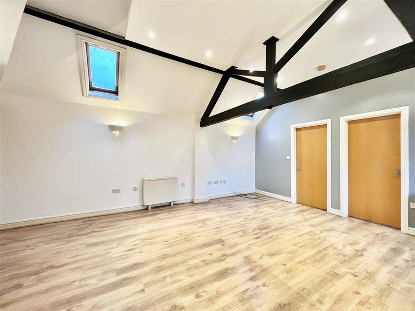 Flat Olivers Lane in Bridlington
