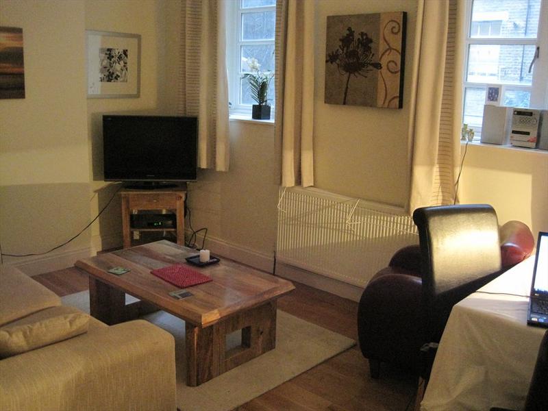 Flat Cromer Street in Greater London