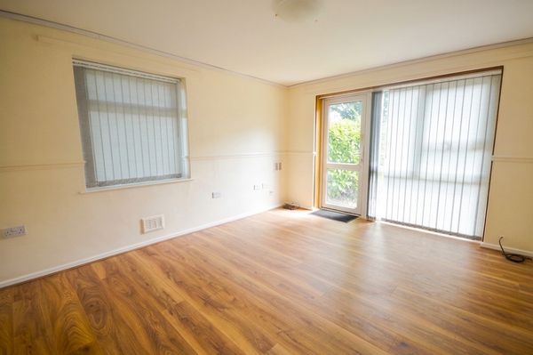 Flat Hall Meadow in Cheadle Hulme