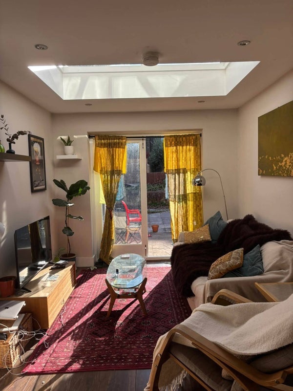 Room Rectory Road in Greater London