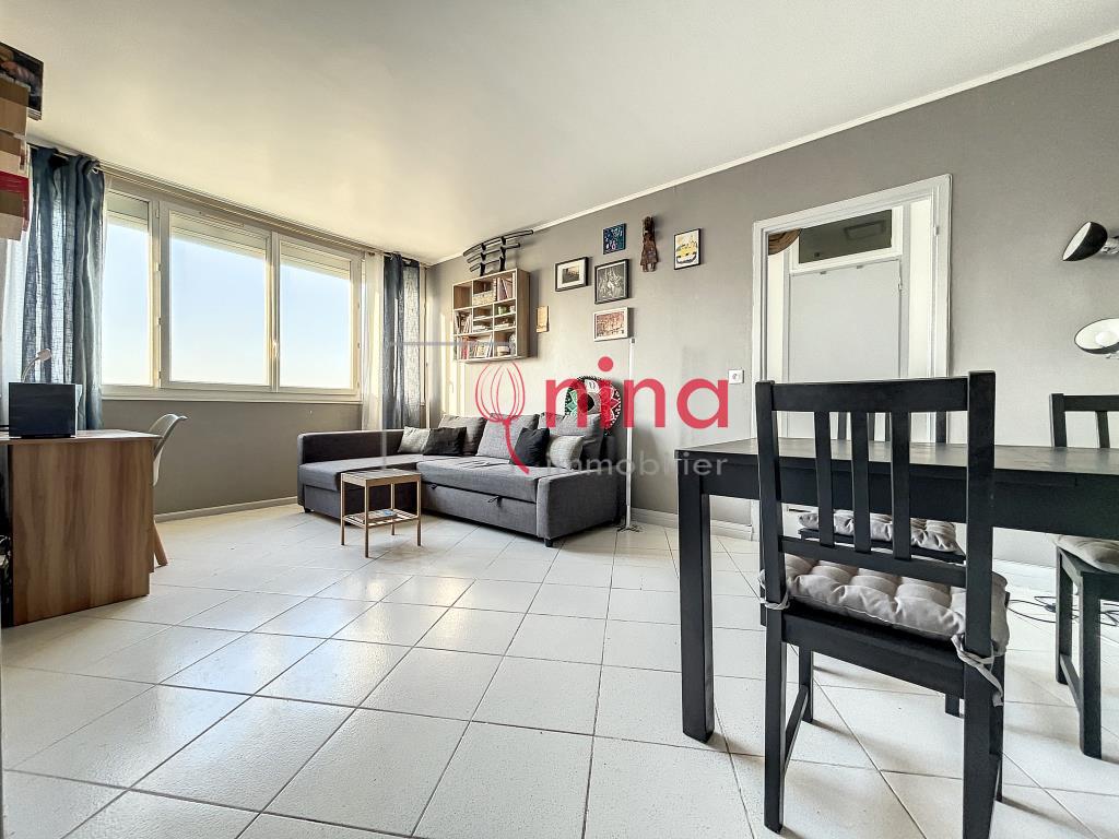 Appartement Rue Chéret / Rue Marc Sangnier à Créteil