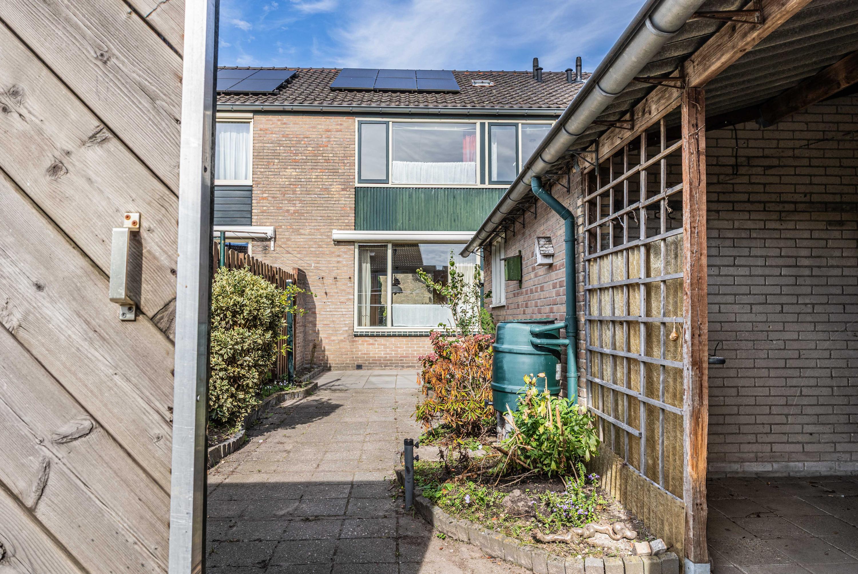 Tussenwoning te koop: Prunusstraat 46, Winterswijk