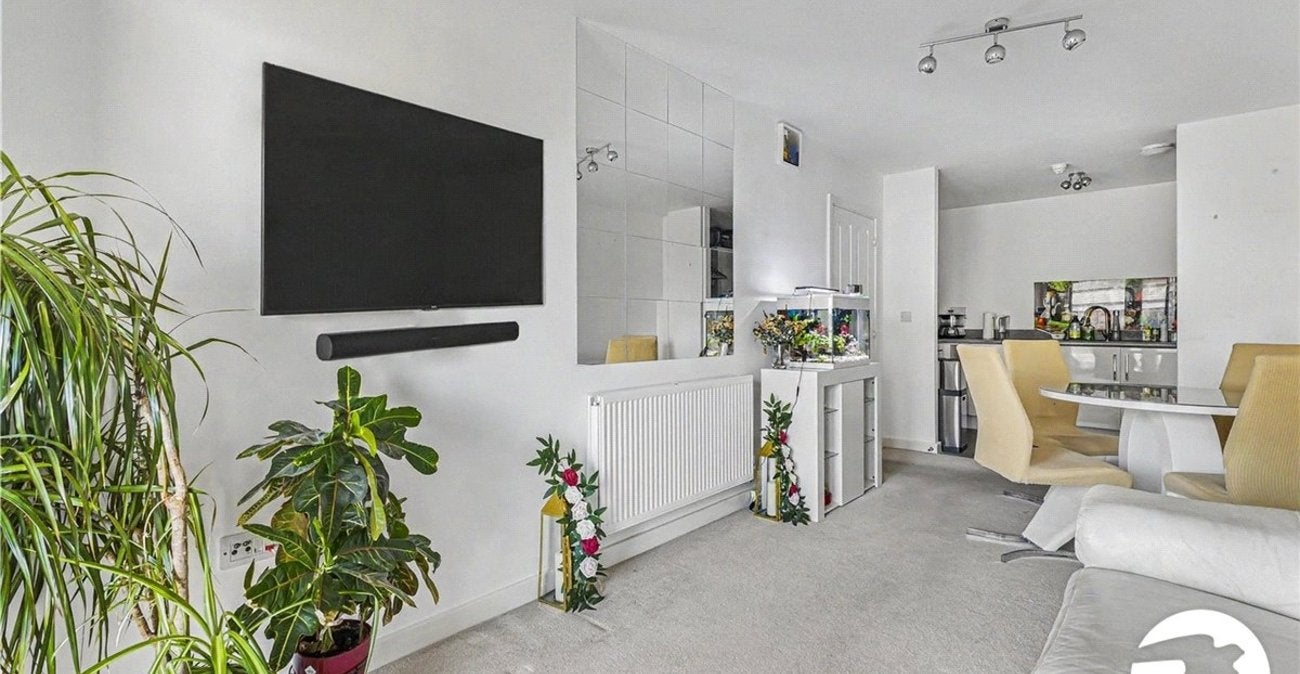 Flat Discovery Drive in Swanley