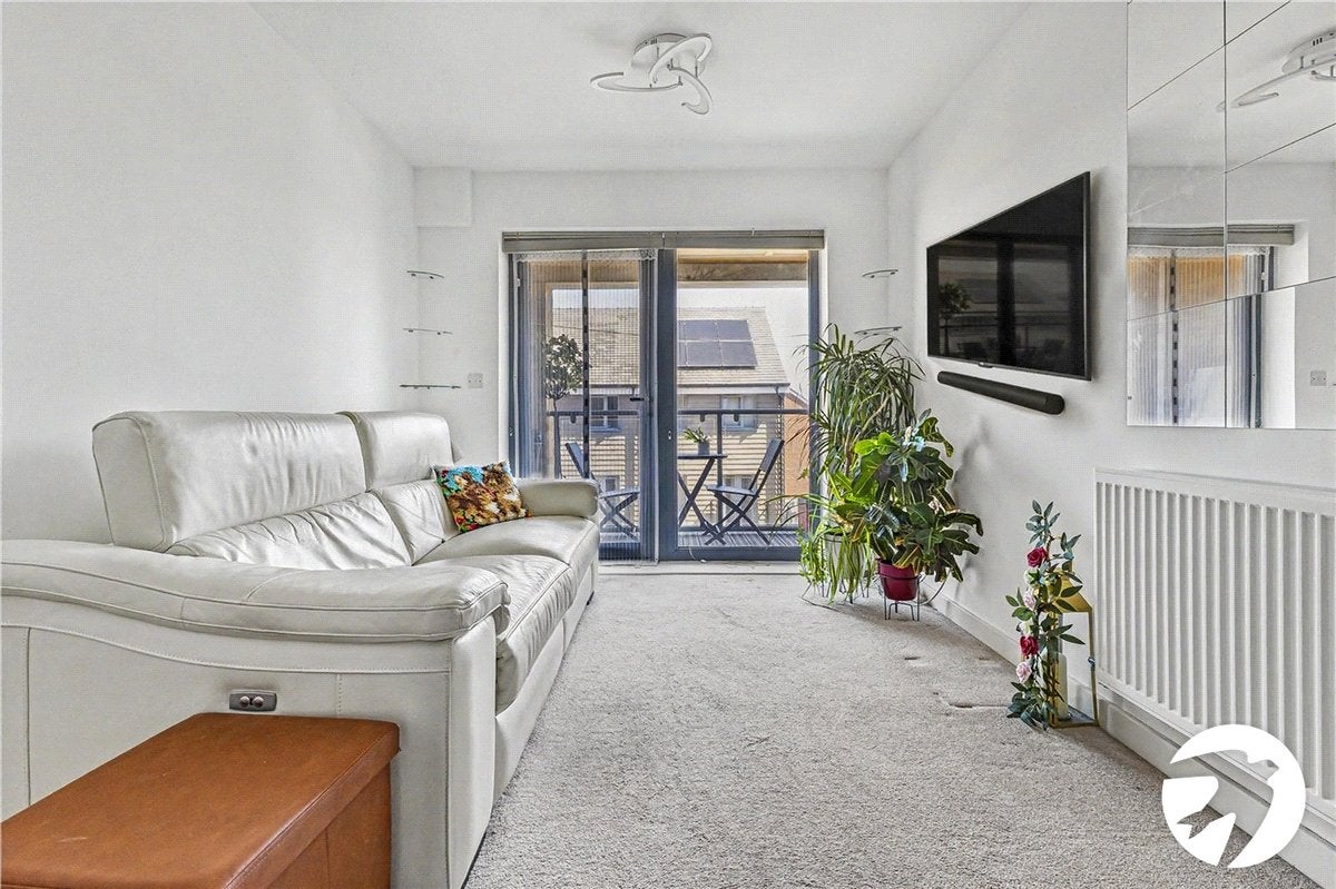 Flat Discovery Drive in Swanley