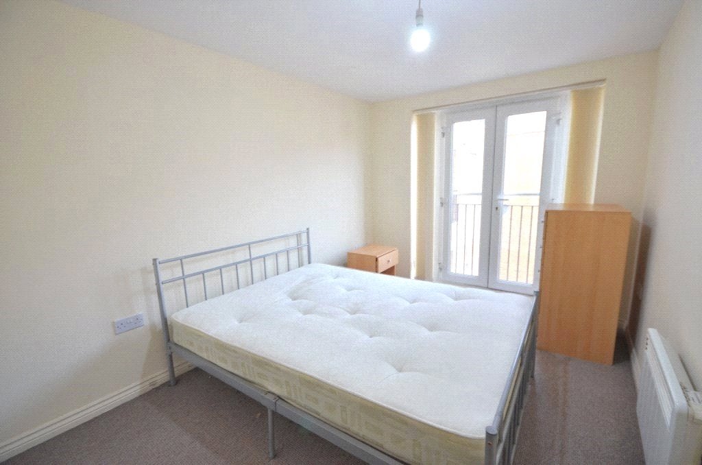 Flat Middlewood Street in Salford