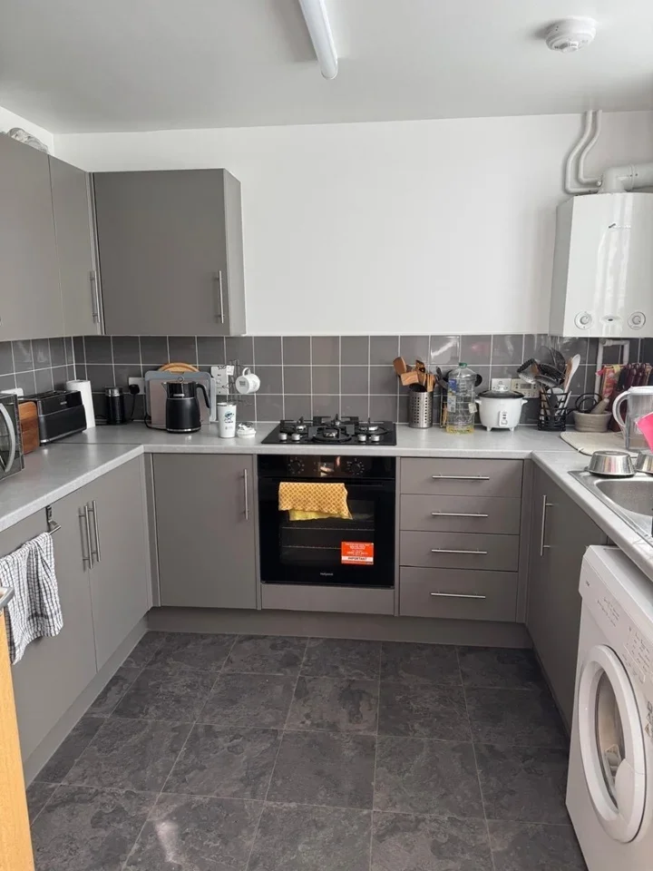 Room Paisley Terrace in Greater London