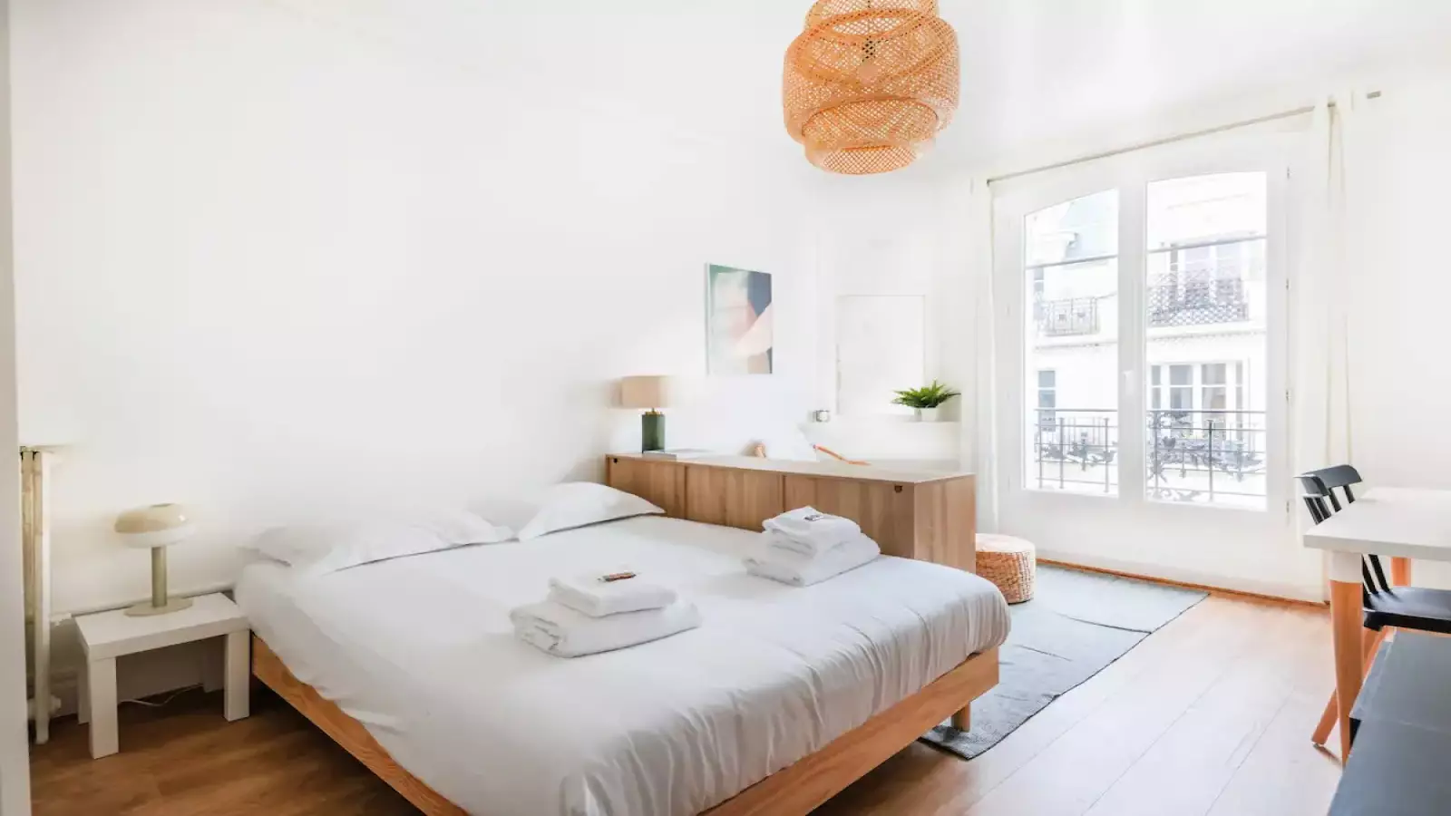 Flat Rue Pierre Guérin in Paris