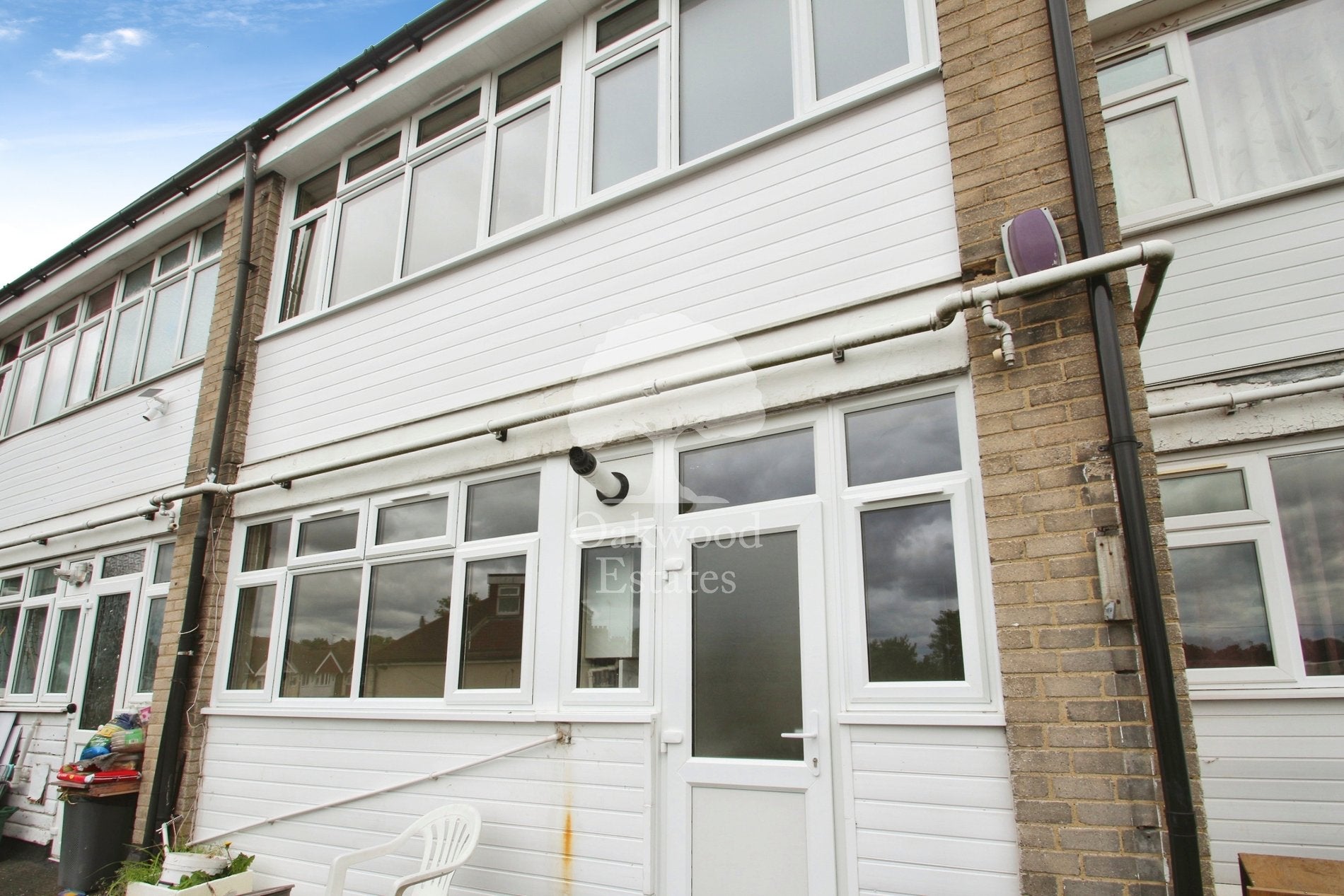 Flat Sipson Lane in Greater London