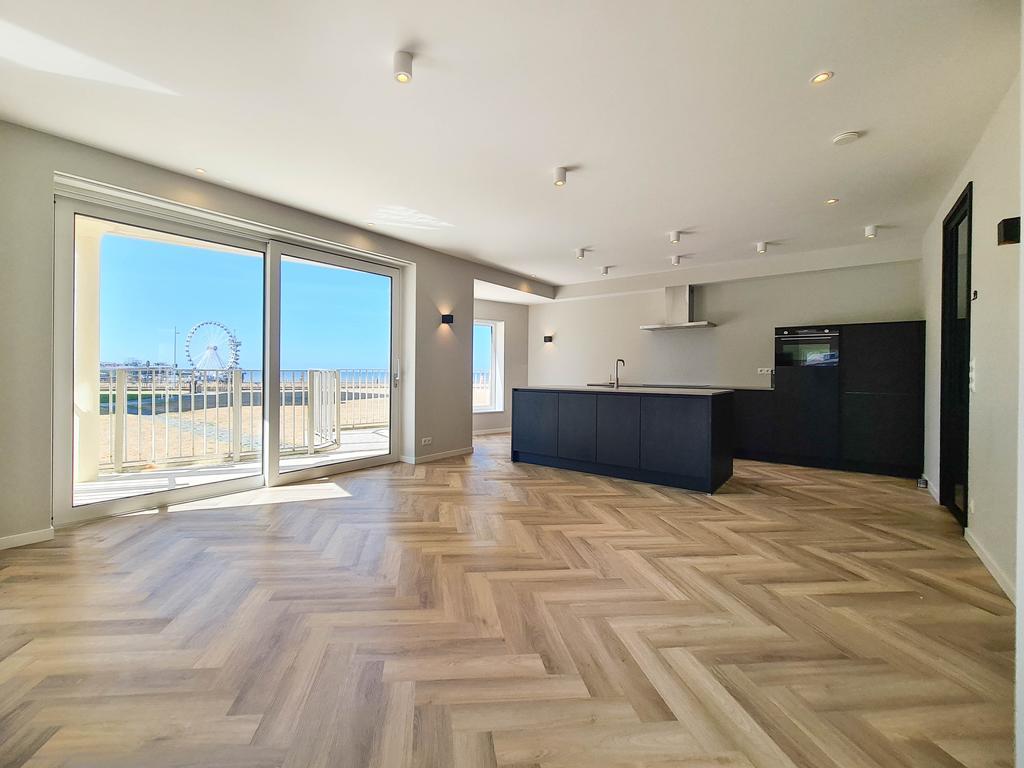 Appartement Zeekant 102 F in Den Haag
