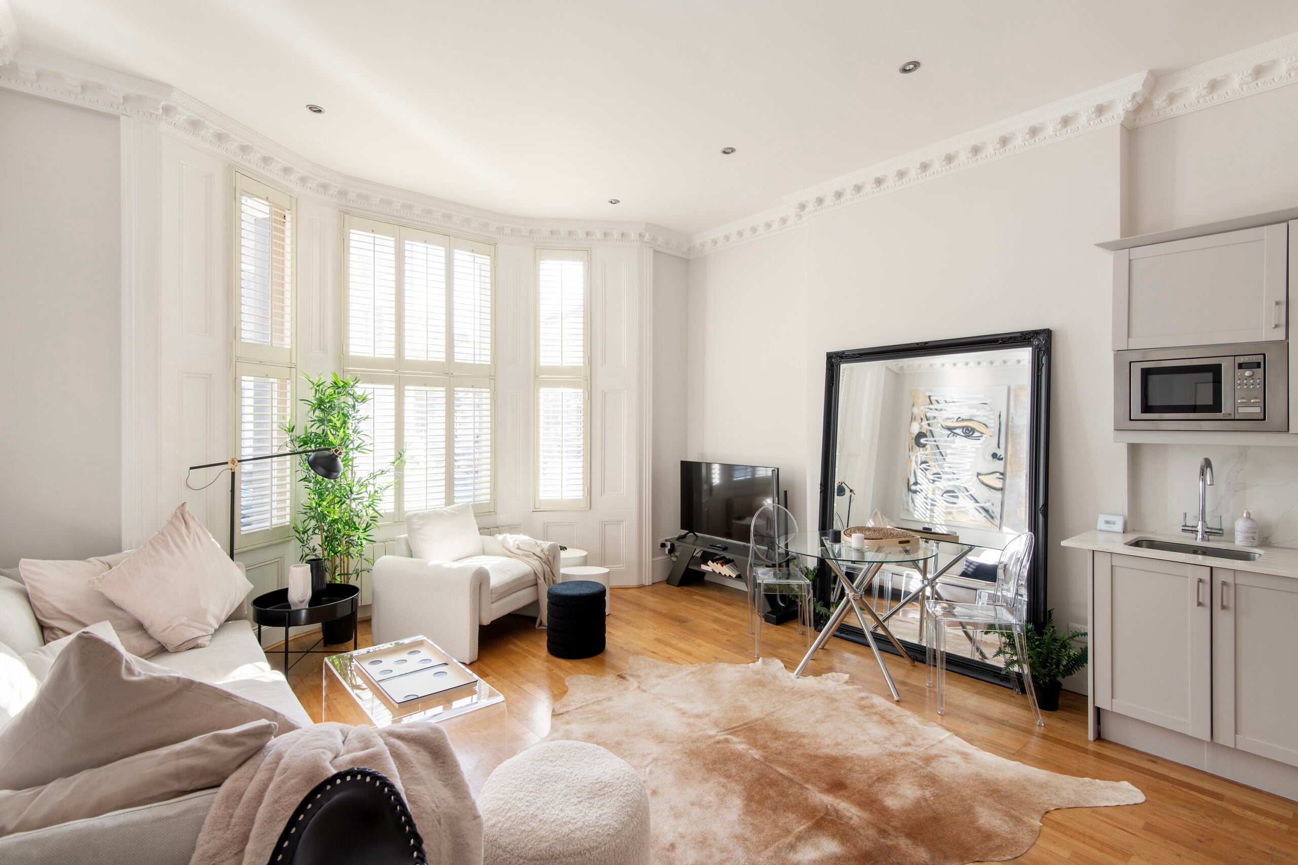 Flat Ladbroke Grove in Greater London
