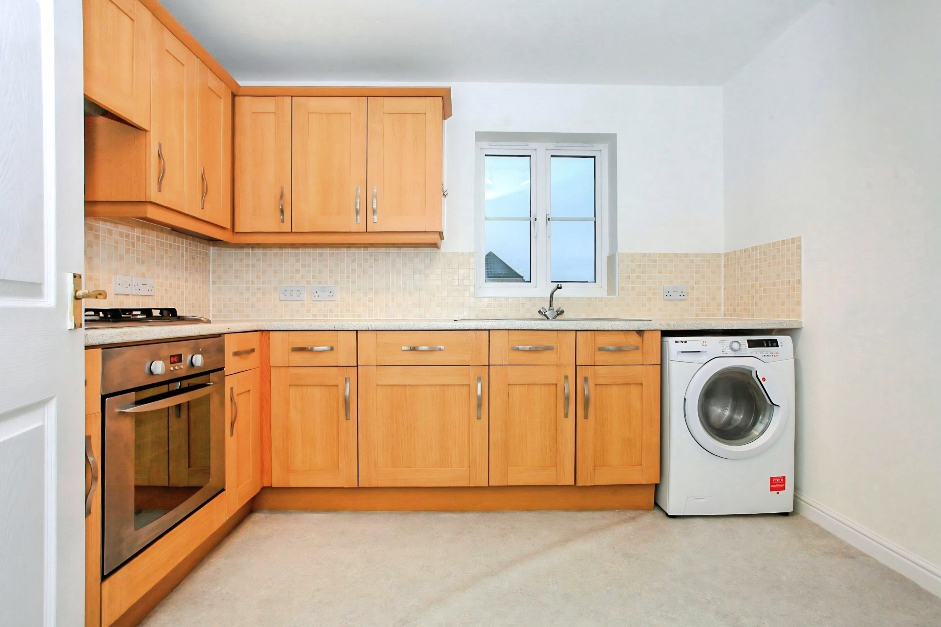Flat Regal Place in Peterborough