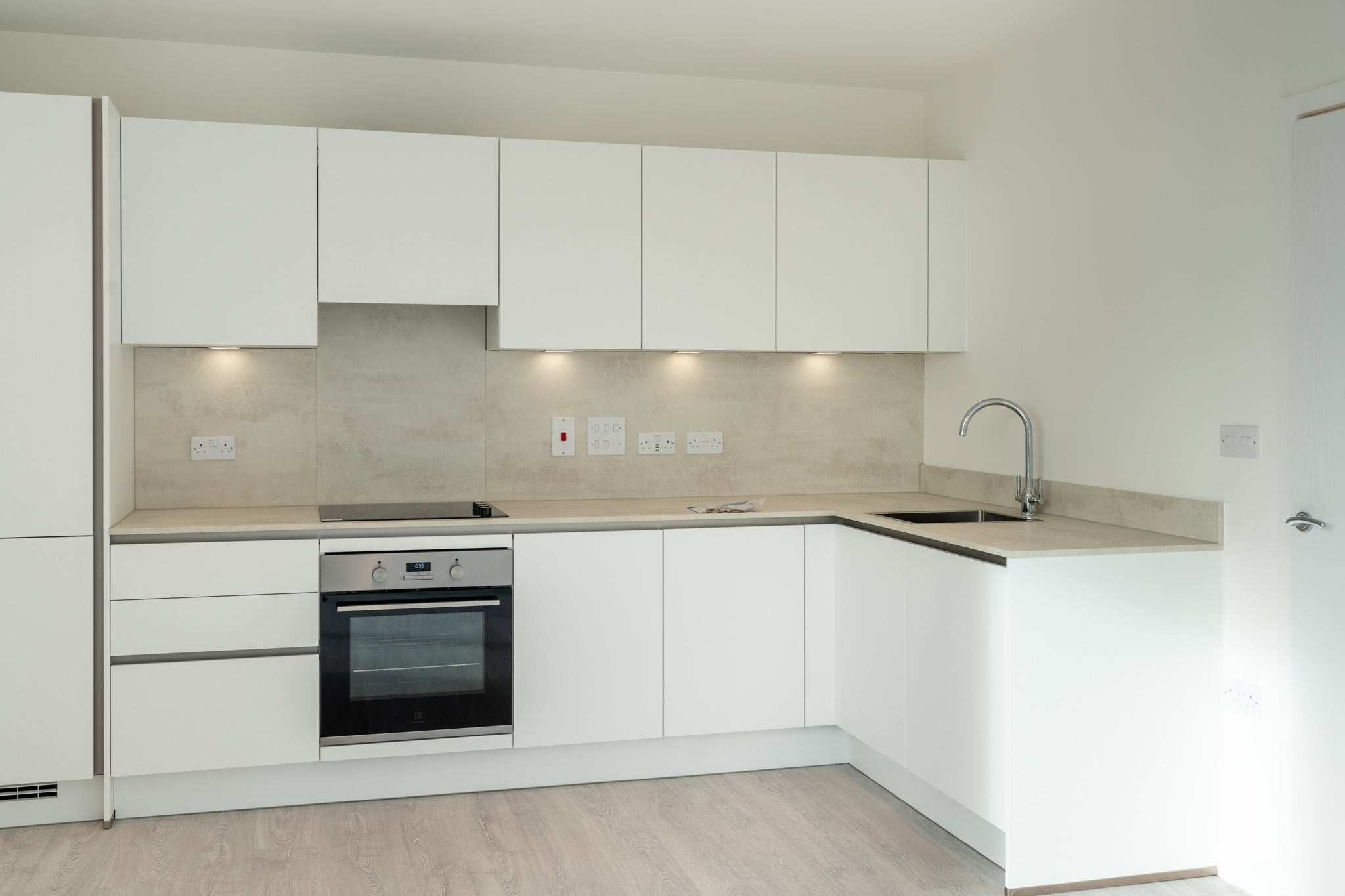 Flat Silverdale Road in Greater London