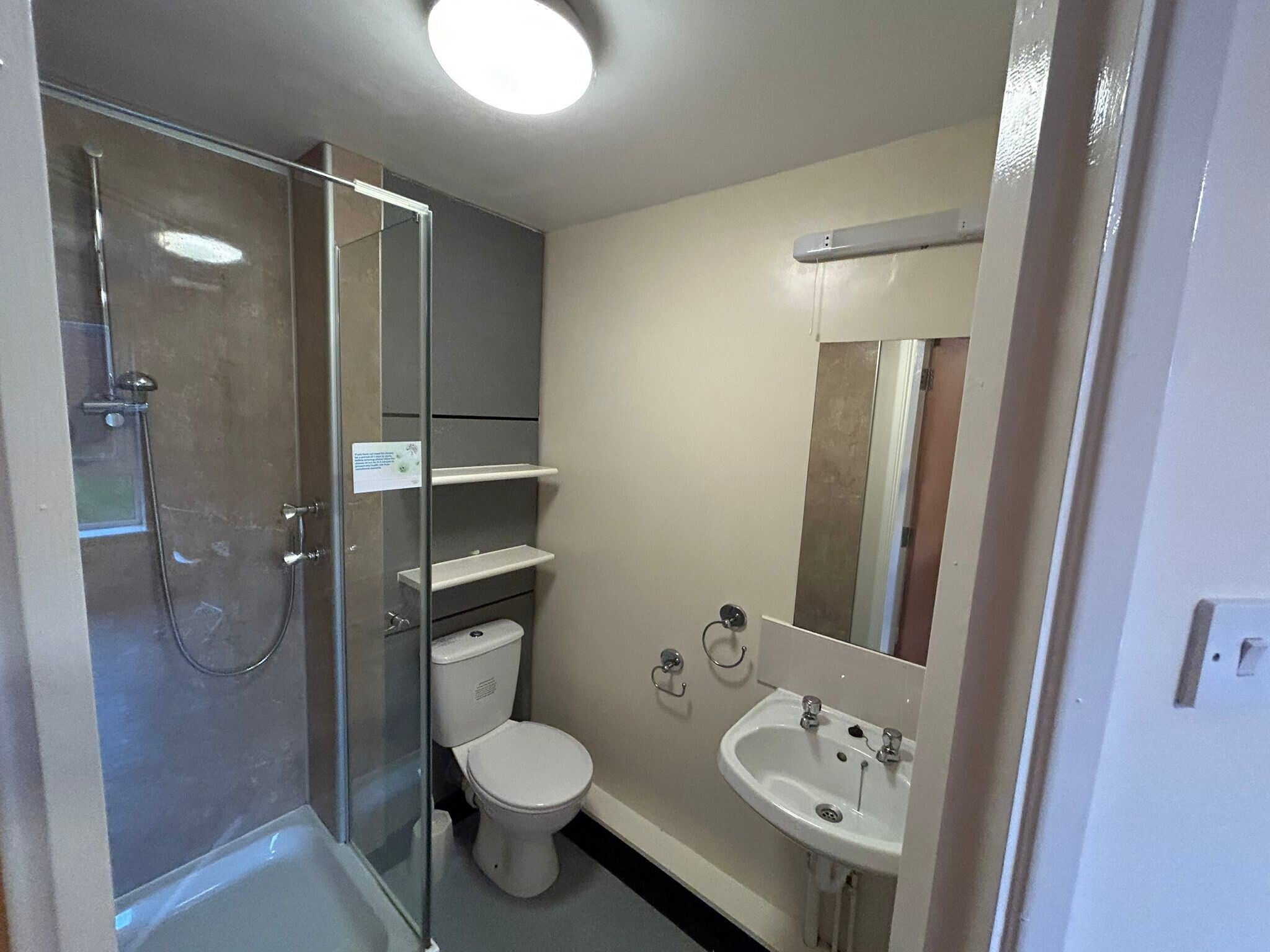 Room Ranelagh Terrace in Royal Leamington Spa