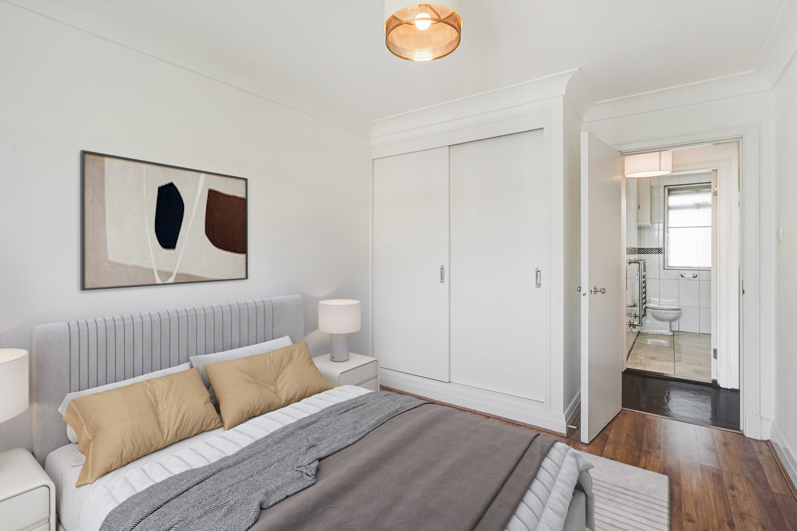 Flat Onslow Square in Greater London