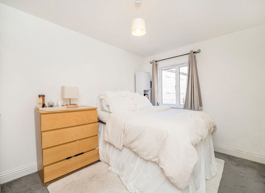 Flat Margery Street in Greater London
