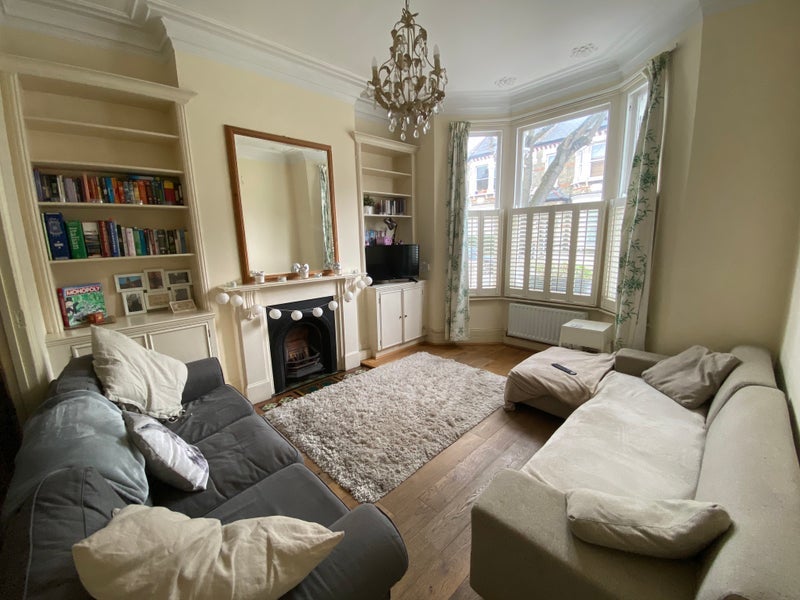 House Nansen Road in Greater London
