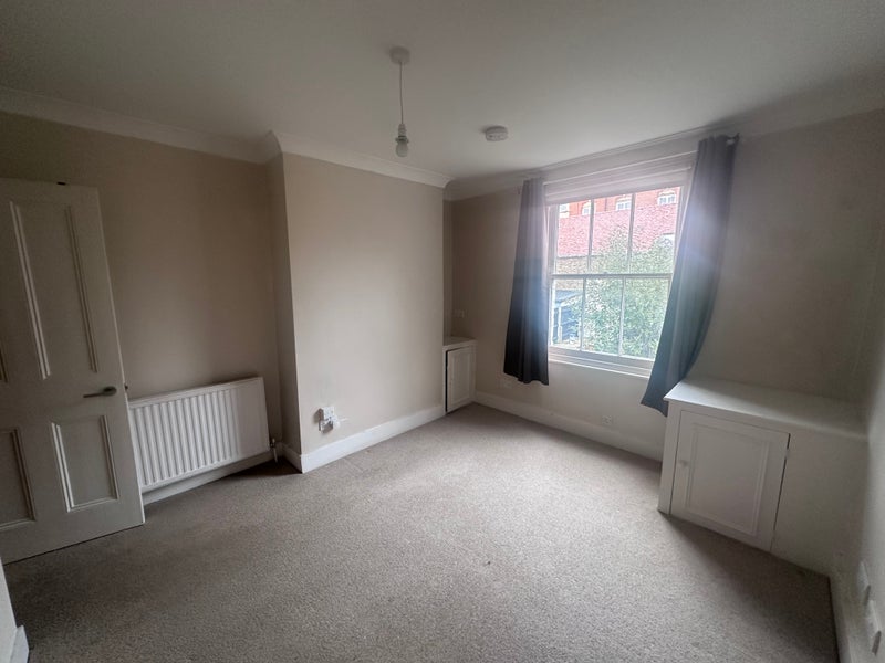 House Nansen Road in Greater London