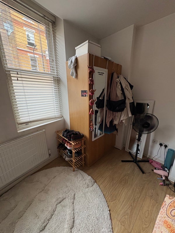 Room Rushcroft Road in Greater London