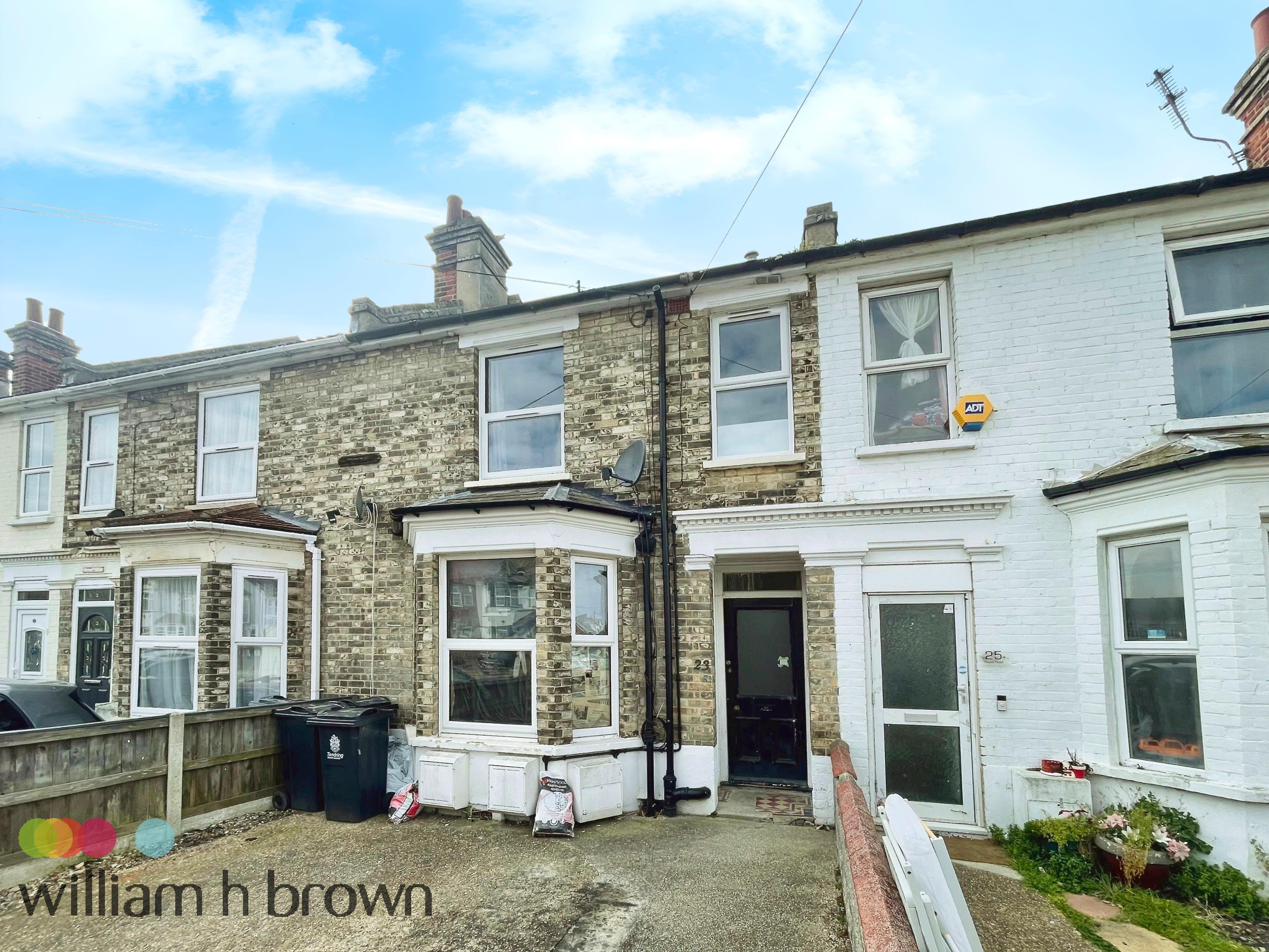 Flat Hayes Road in Clacton-on-Sea