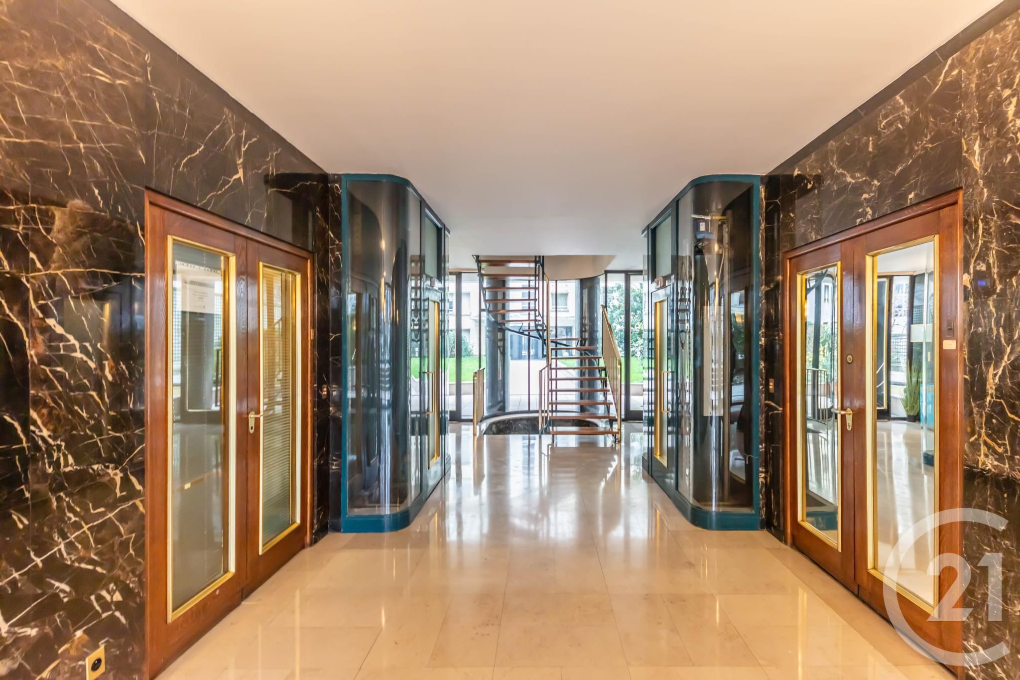 Appartement Boulevard Suchet à Paris