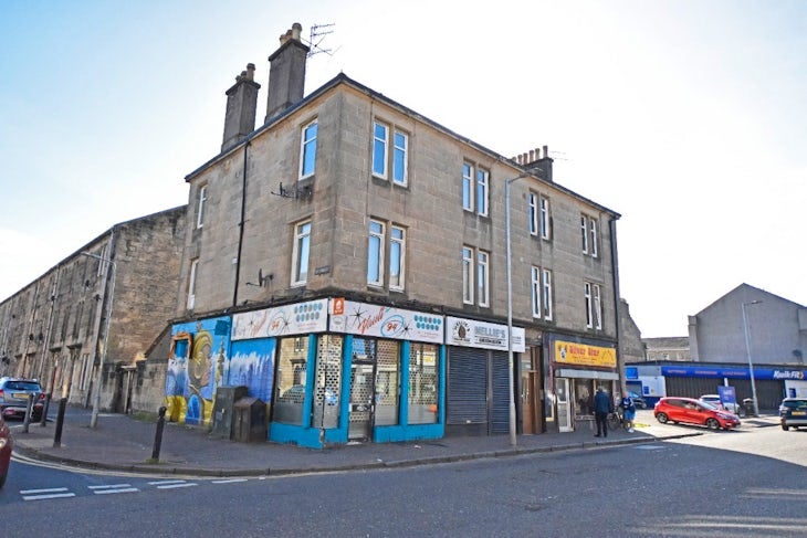 Flat Glasgow Road in Dumbarton