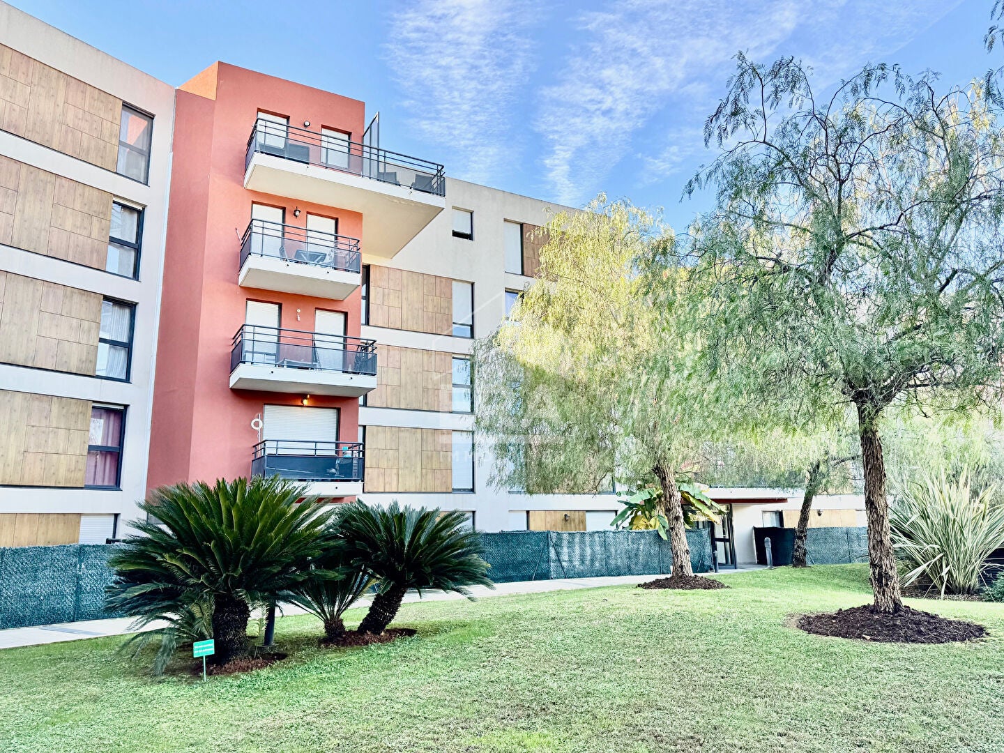 Appartement Allée des Jasmins à La Roquette-sur-Siagne