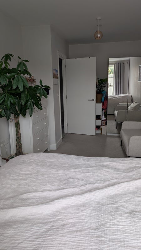 Room Trinity Way in Greater London