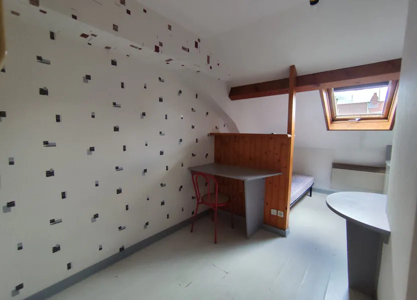 Room Rue Jean Jaurès in Le Creusot
