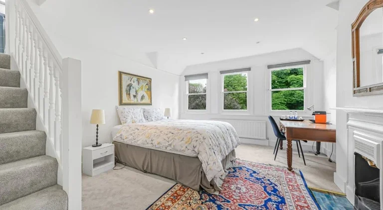 House Portsdown Mews in Greater London