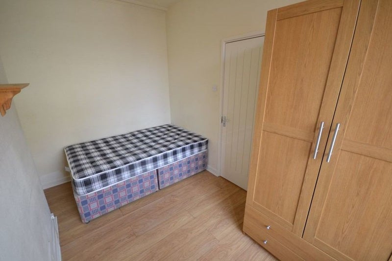 Room Wilberforce Road in Leicester