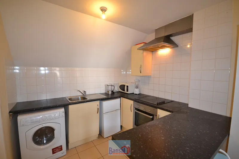 Flat Gulson Road in Coventry
