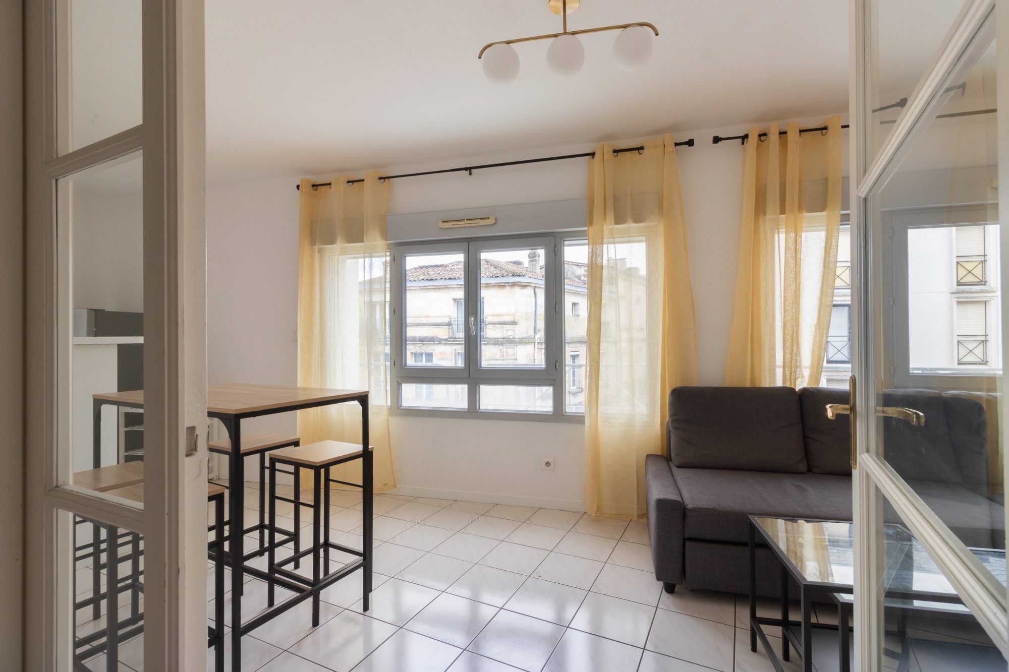 Flat Rue Barreyre in Bordeaux