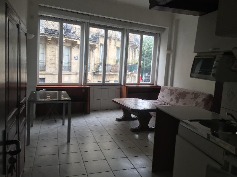 Flat Rue des Treilles in Libourne