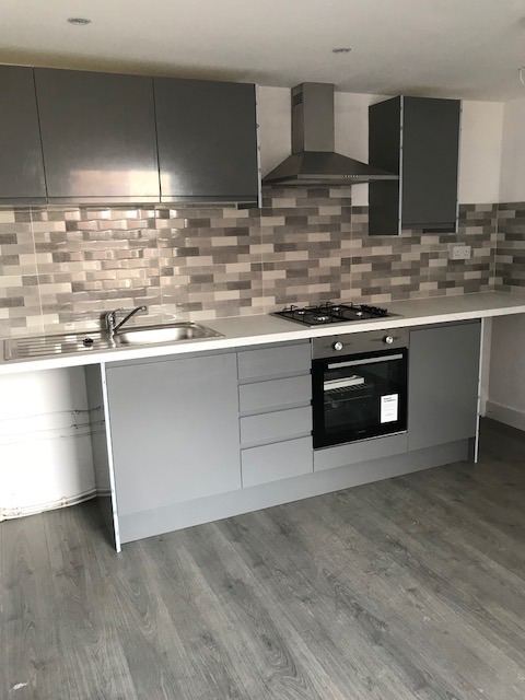 Flat Blenheim Crescent in Luton