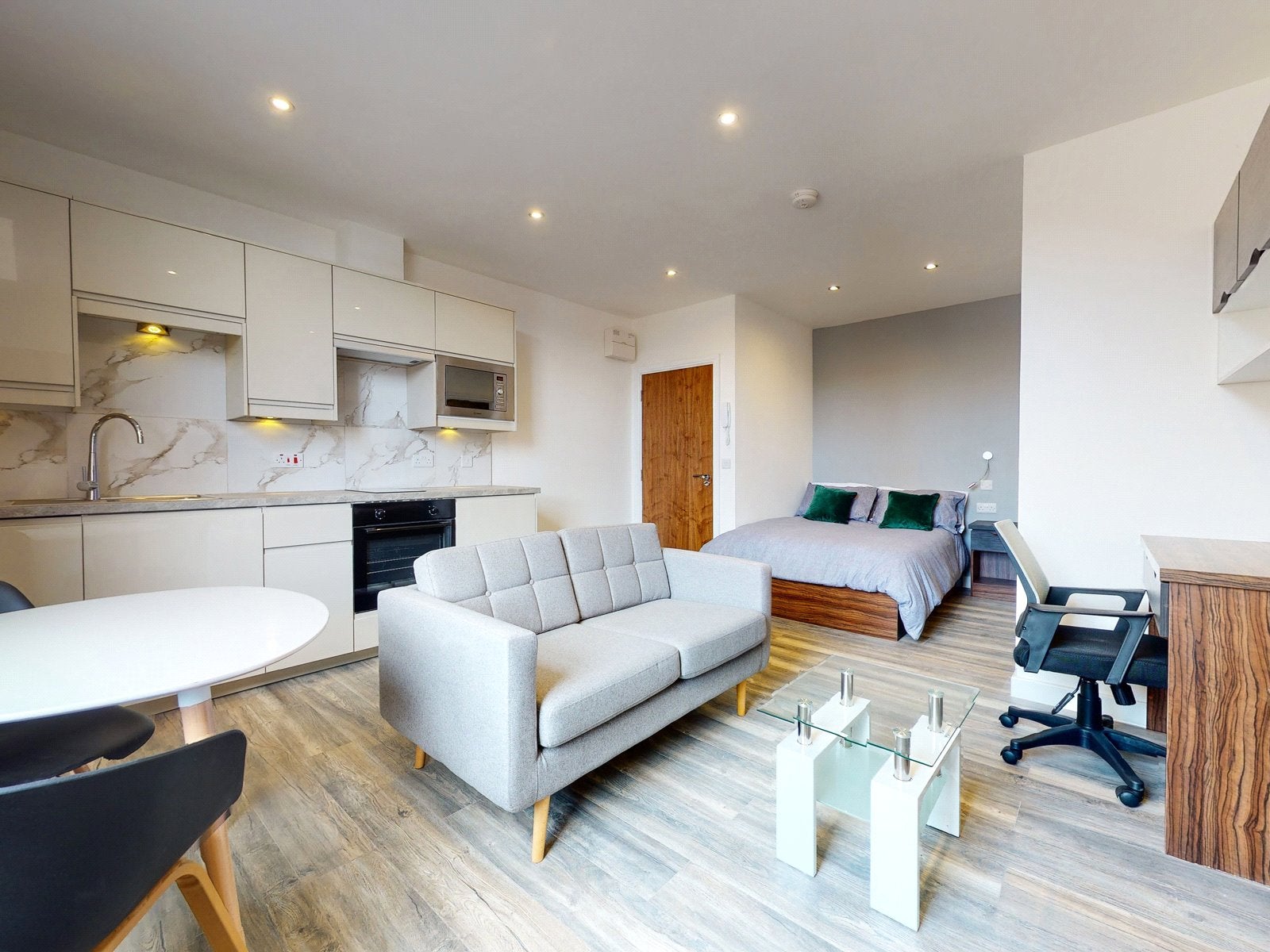 Room Hyde Terrace in Leeds