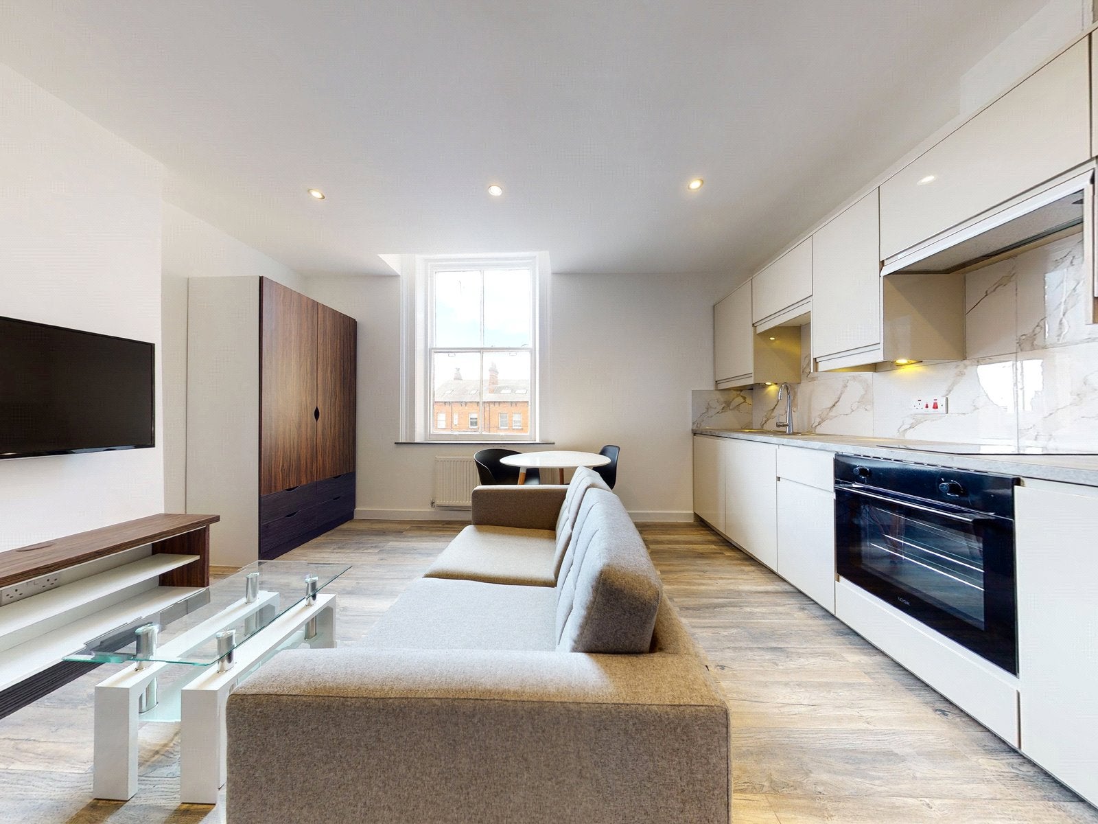 Room Hyde Terrace in Leeds