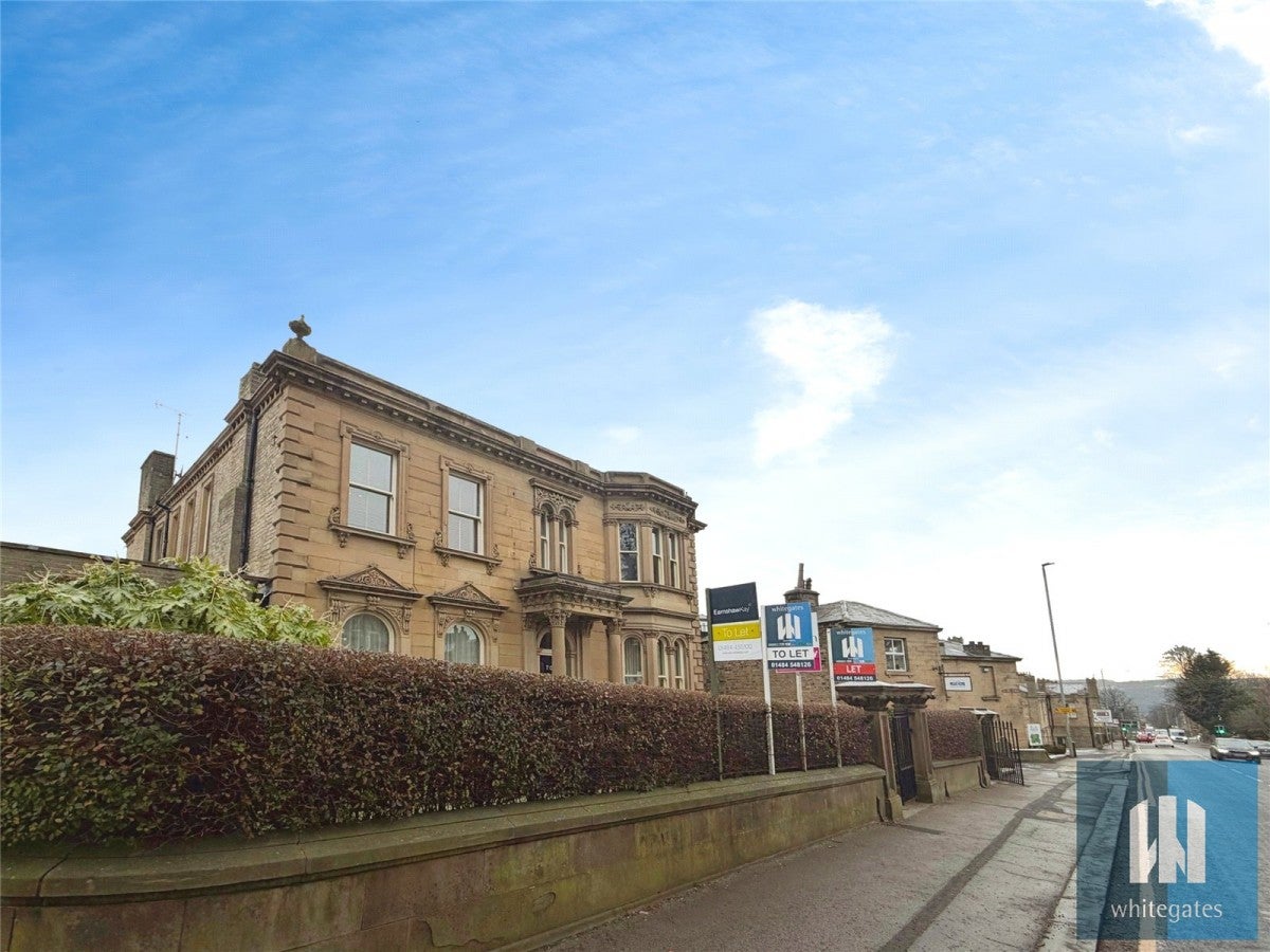 Flat New North Road in Kirklees