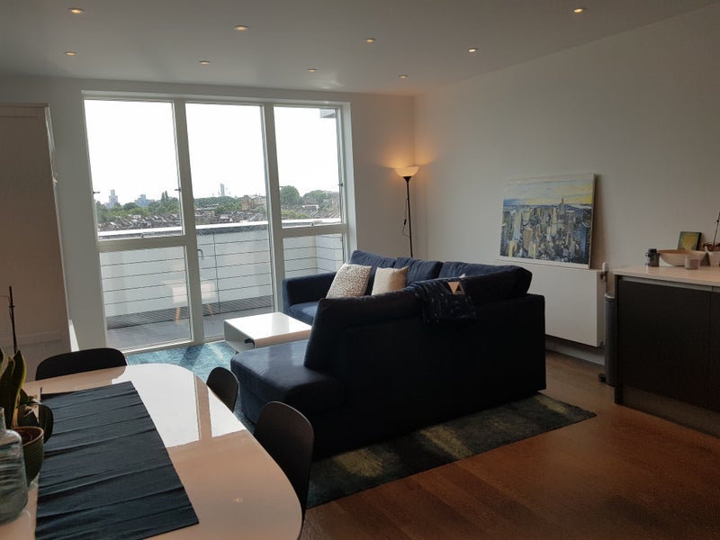Room Chamberlayne Road in Greater London