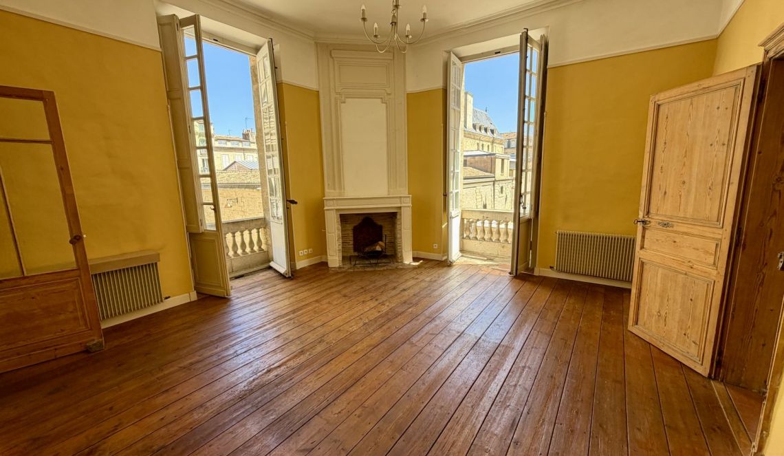 Appartement Rue Verteuil à Bordeaux