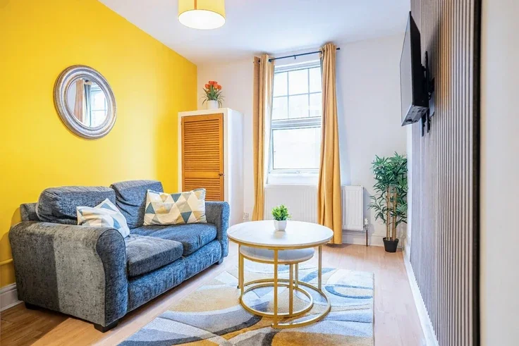 Flat Hornsey Road in Greater London