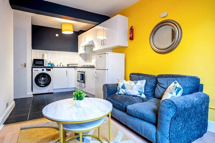 Flat Hornsey Road in Greater London