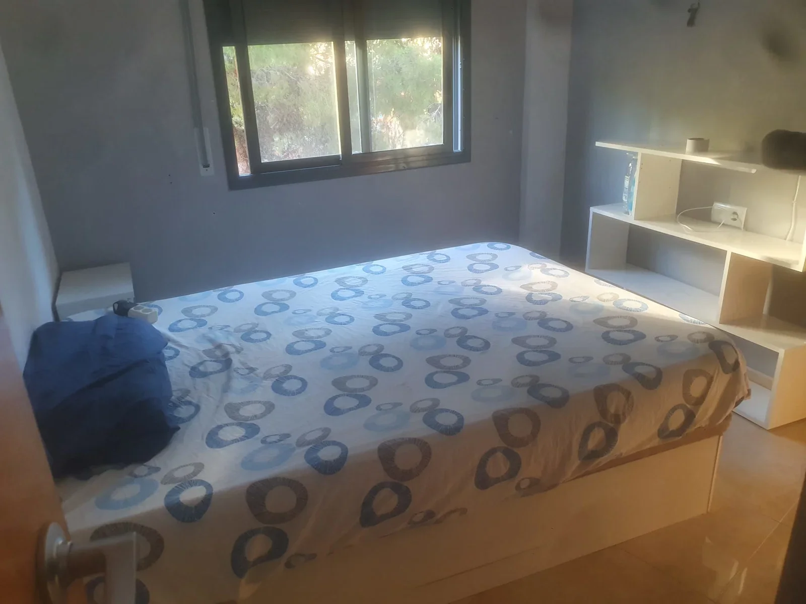Room Impasse de Tamatave in Marseille