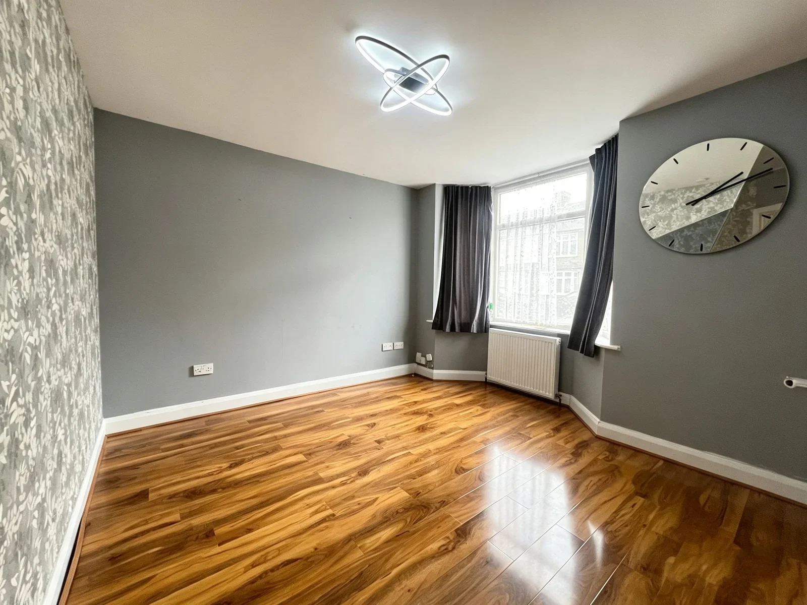 House Wingate Road in Luton