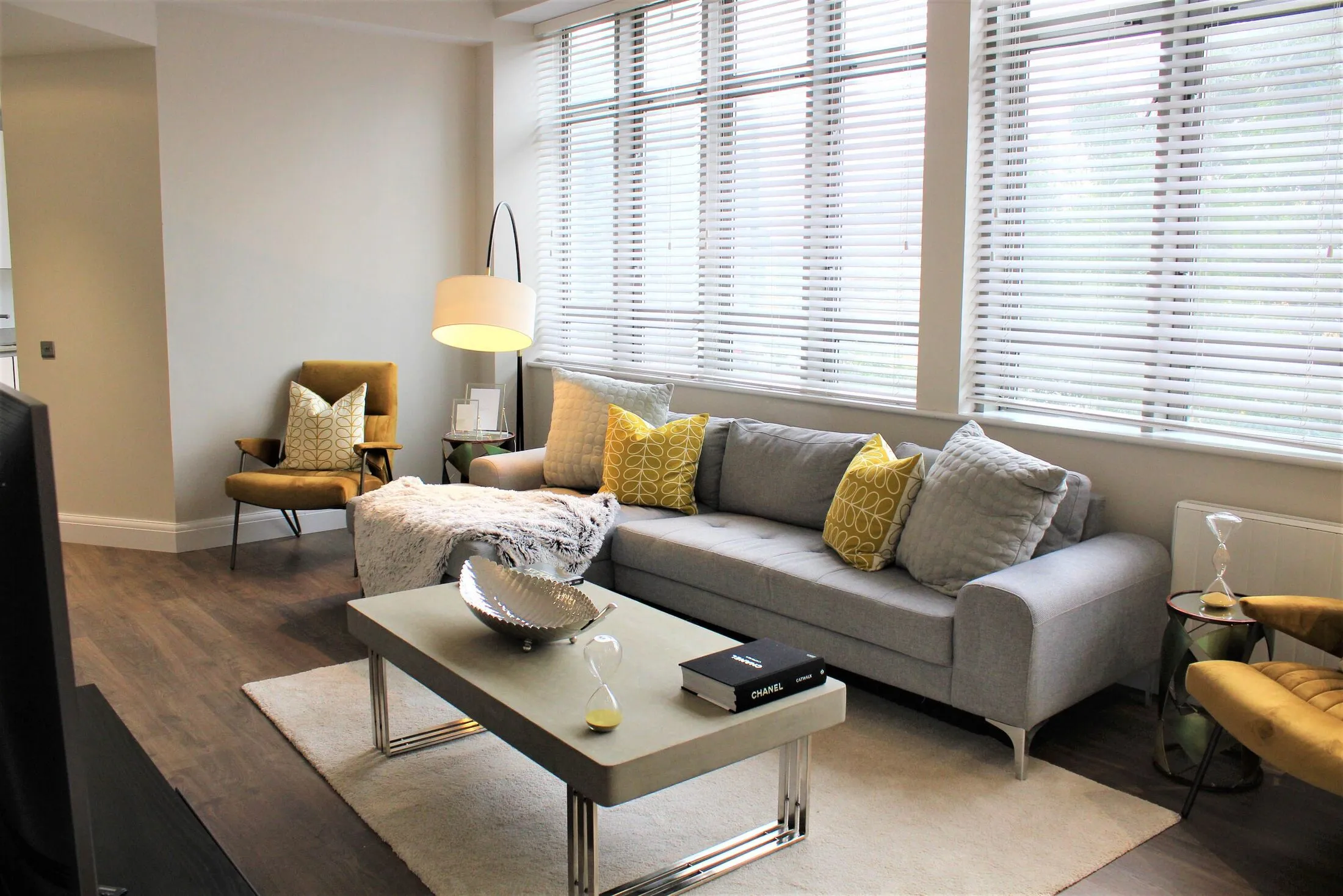 Flat Dingley Road in Greater London