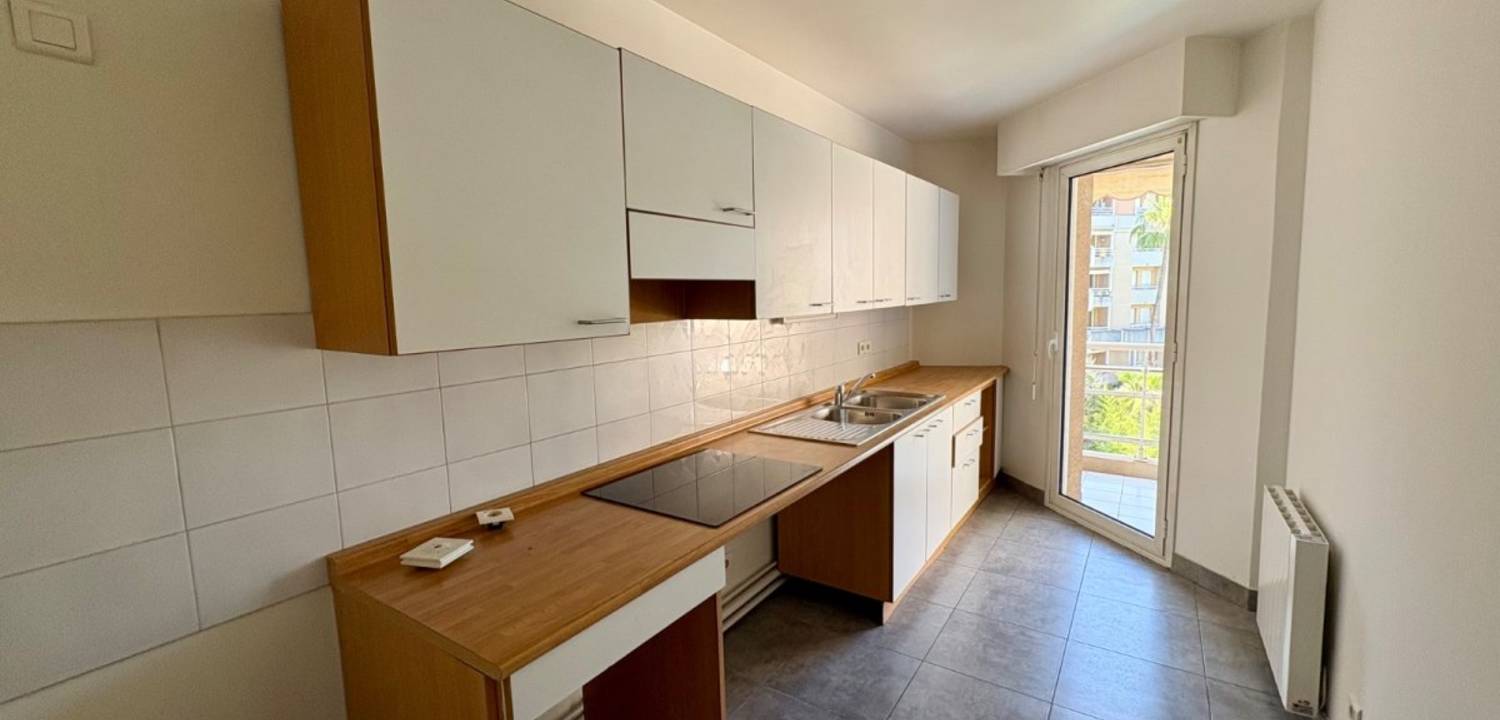 Appartement Avenue Saint-Maurice à Nice