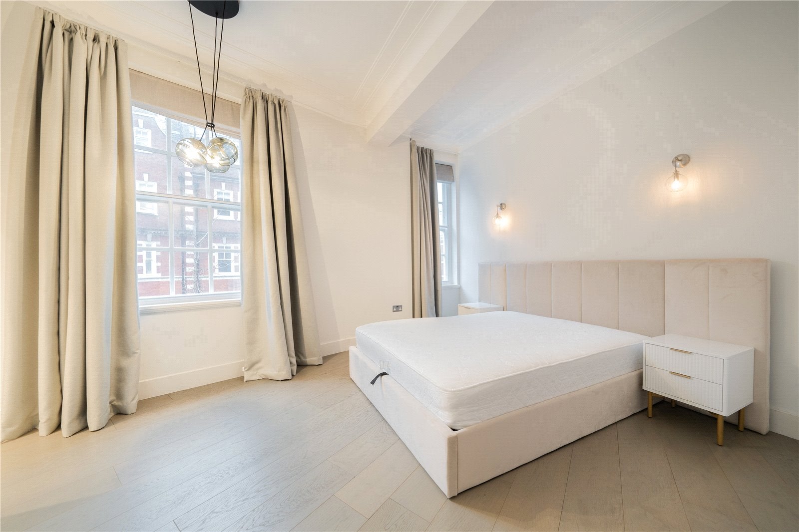 Flat Devonshire Street in City of Westminster