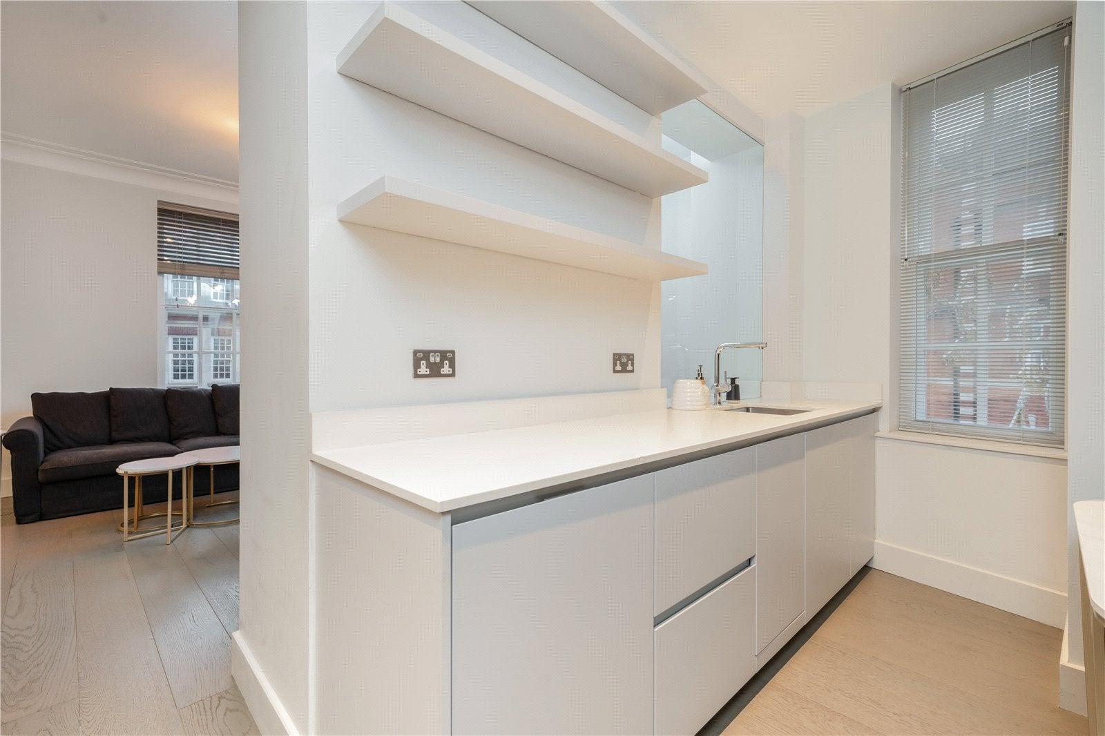 Flat Devonshire Street in City of Westminster
