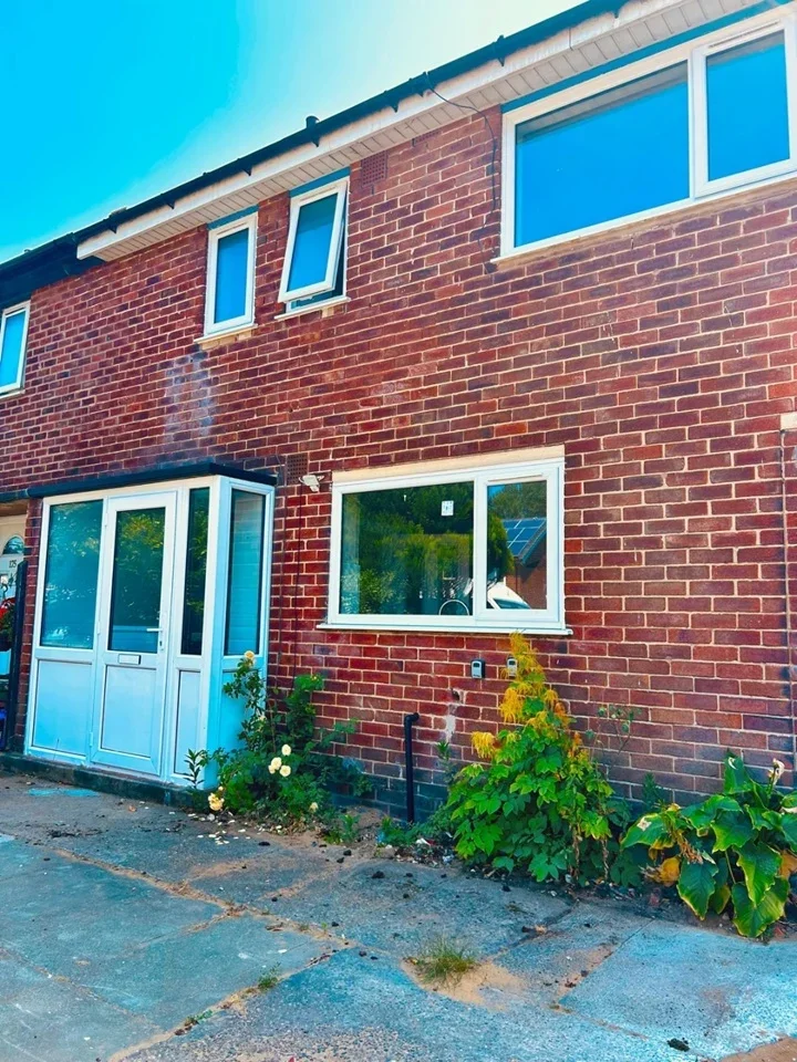 House Heathfield Road in Sefton